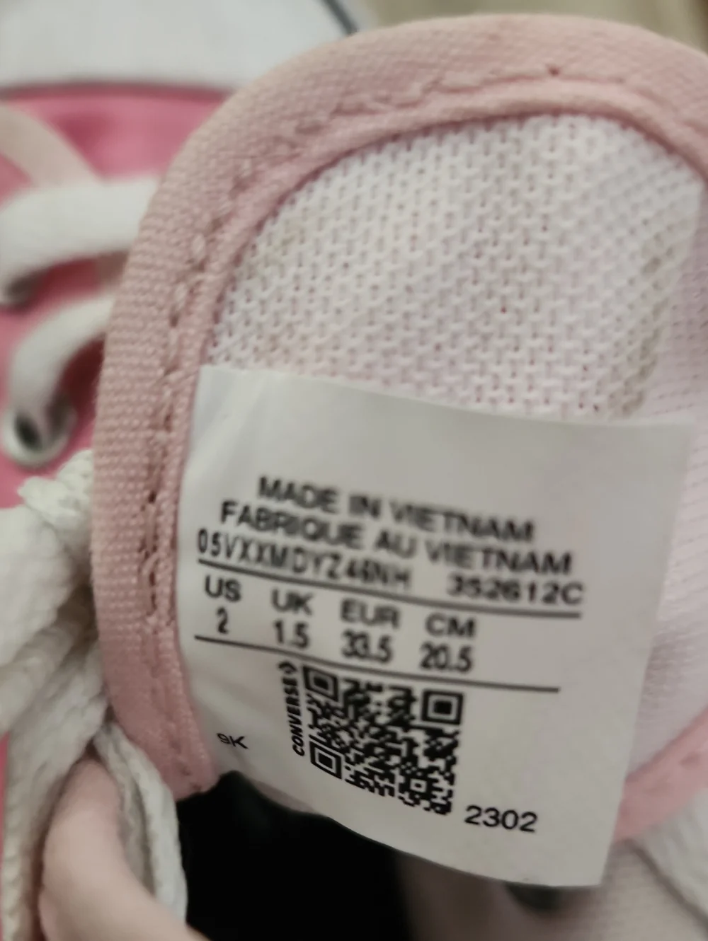 Converse Pink Chuck Taylor All Star Pink Heart High Top Size 2